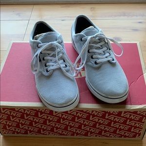 Vans size 7 gray and white stripes